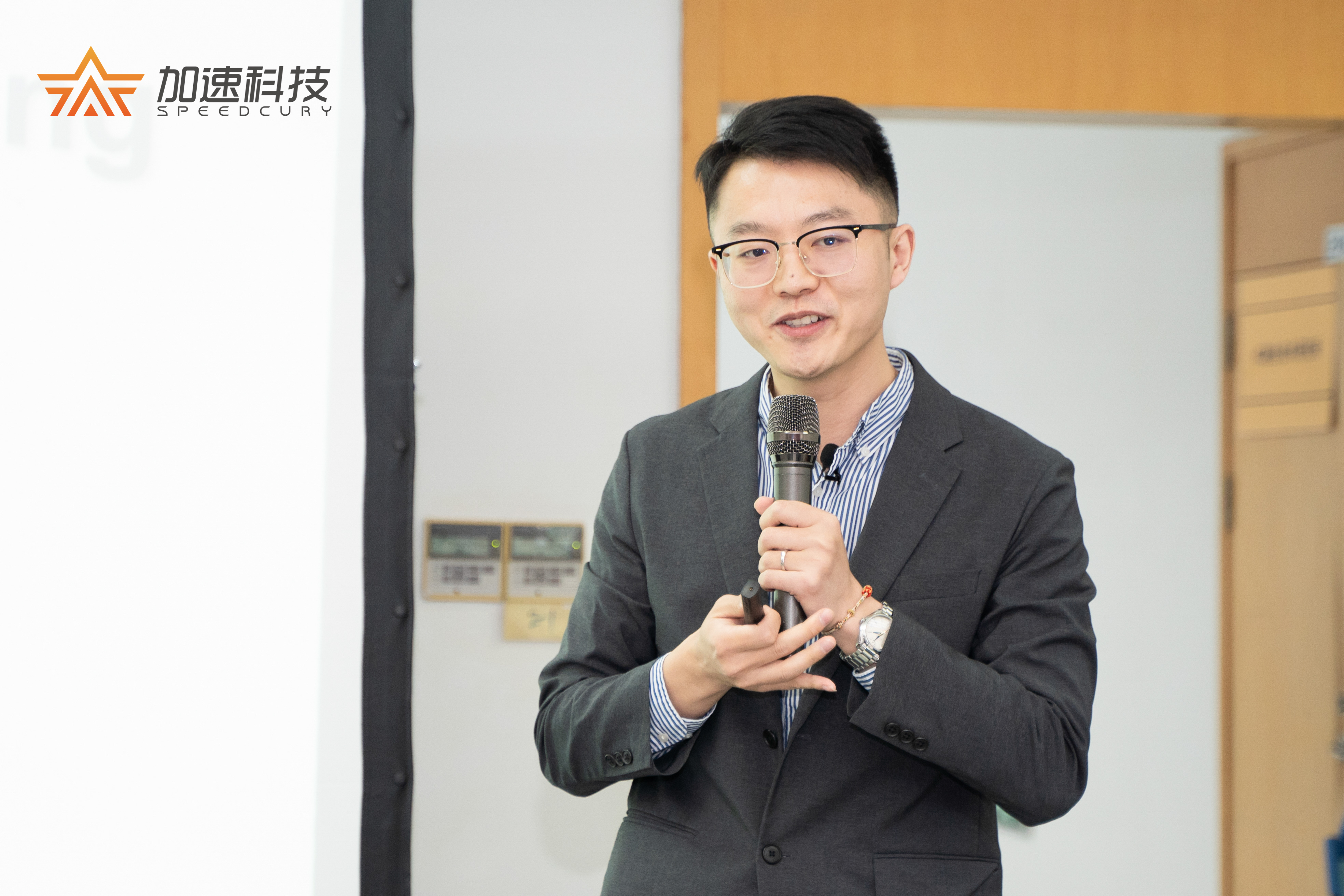尊时凯龙Z6(中国区)人生就是拼搏!